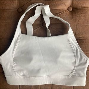 Old Navy Women’s Hook Sports Bra